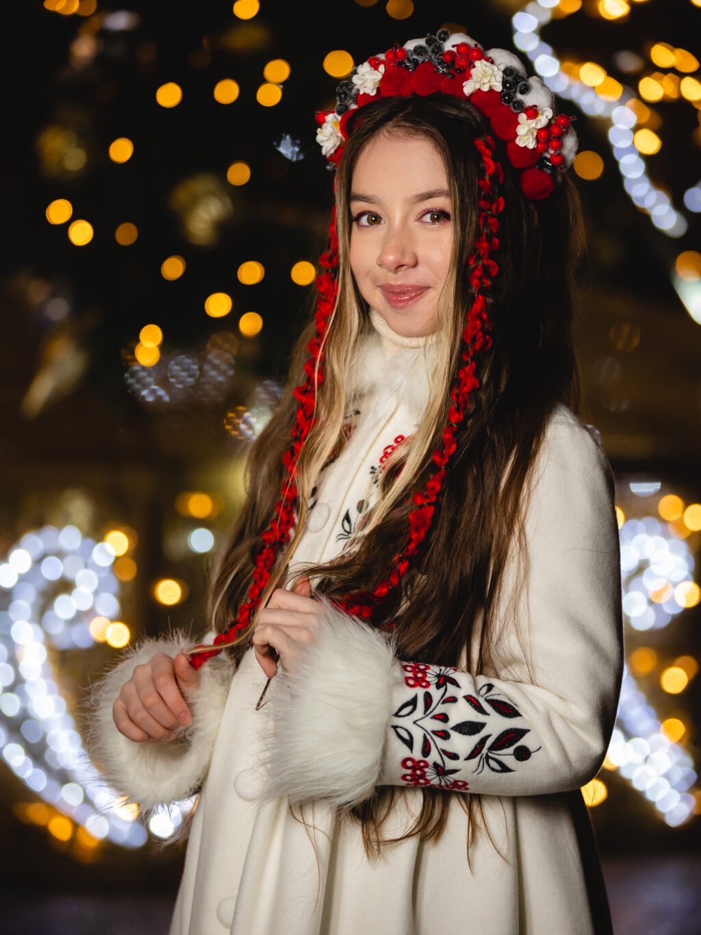 Співачка  VLADA K презентує особливу автентичну колядку “Нічка та радісна” до новорічно-різдвяних свят