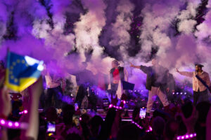 Kalush Orchestra відкрили фінал Євробачення в костюмах українських брендів