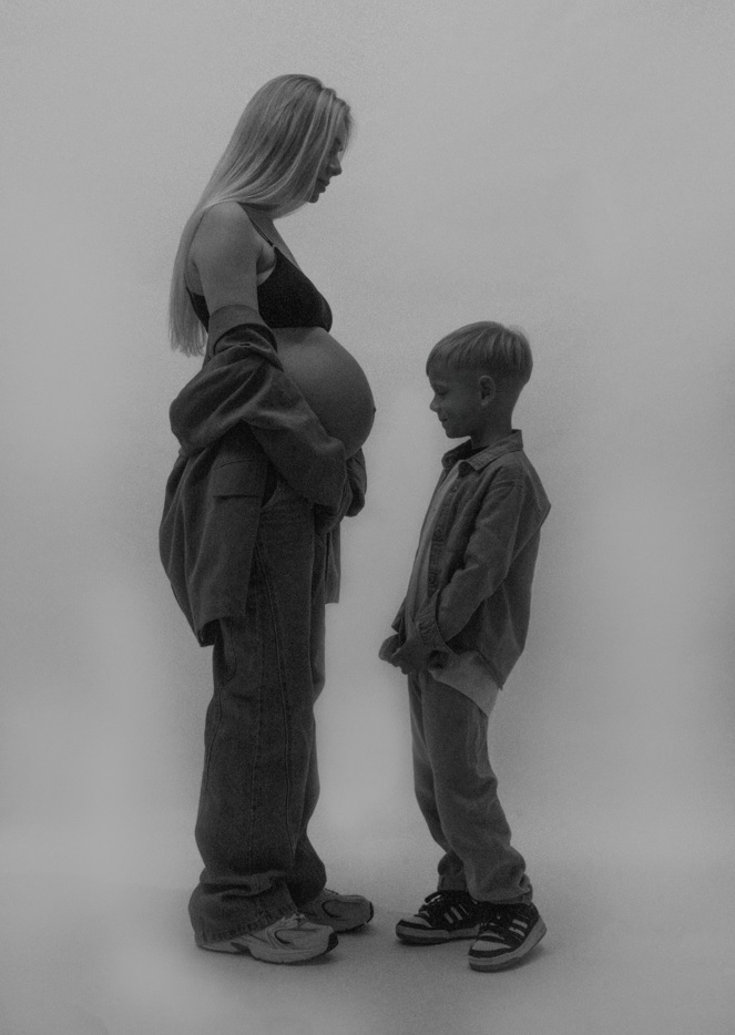 співачка Lila’ випустила трек «Надія» про найпрекрасніший період життя кожної мами