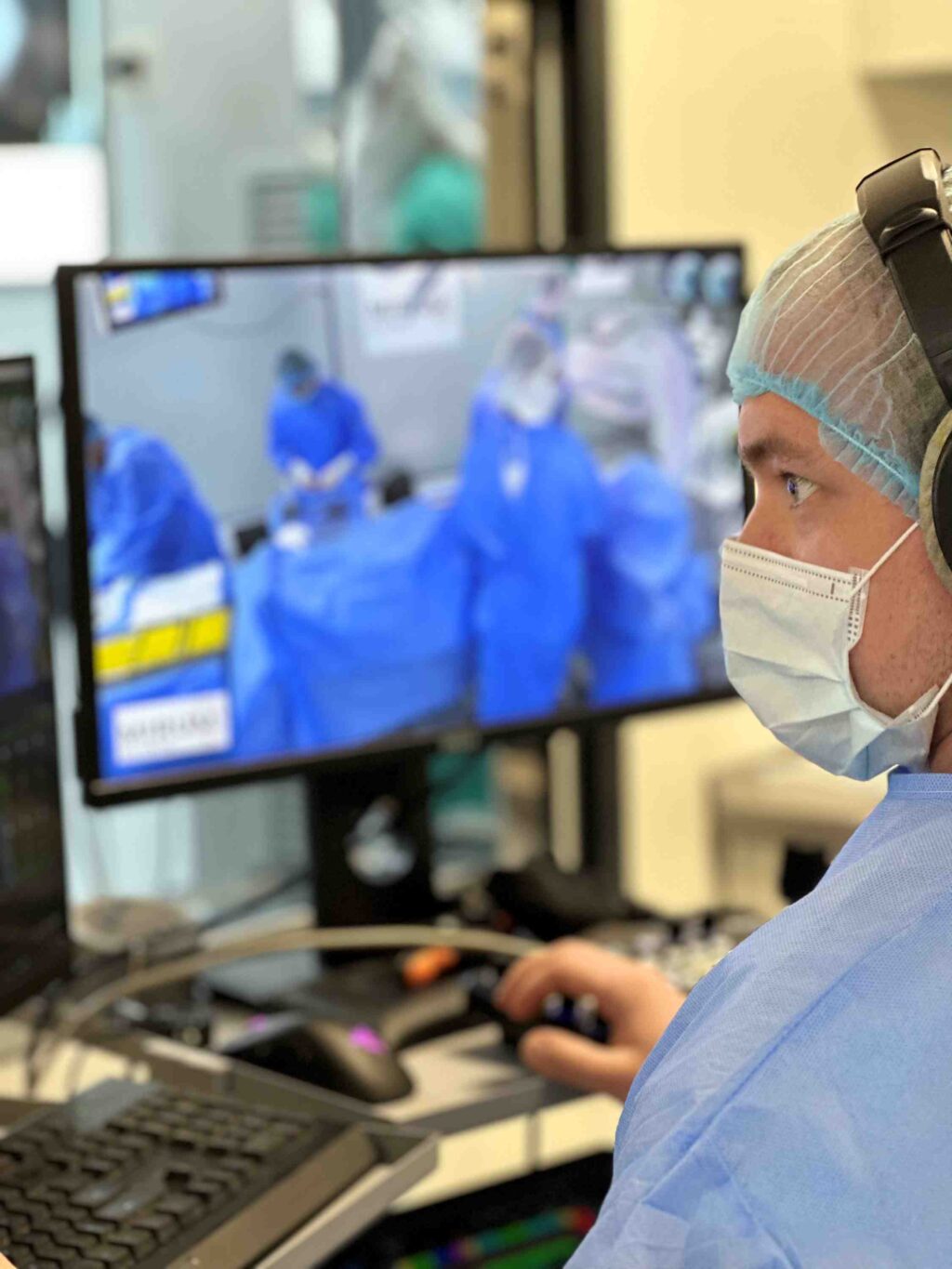 унікальні операції для військових