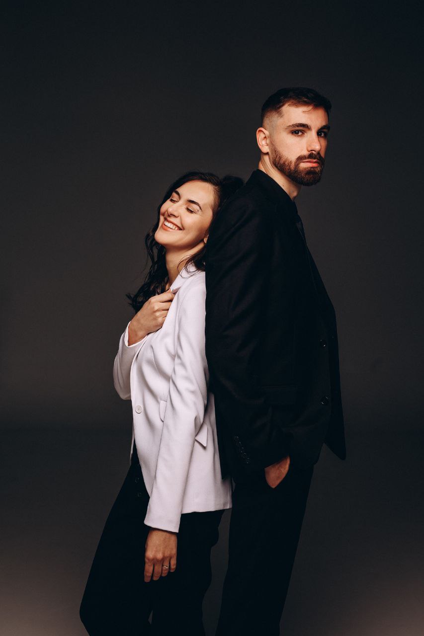 “У кожного своє небо, "Flight" - моє.” Karina Yarmolenko представила чуттєву інструментальну композицію спільно з Dima Zhyrnov