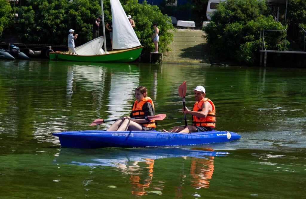 Активні вихідні на воді: незабутній день у серці природи!