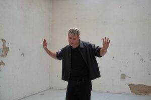 український артист OLEYNIK презентував новий трек “Лате”