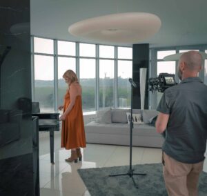 Сльози та емоції: KARYN розірвала мережу проникливим кліпом на пісню про Київ