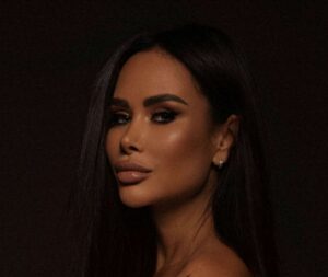 Нове ім’я в українській музичній індустрії: співачка Margo Damaska презентує сексуальний ремікс на пісню «Кохаємося»