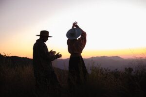 Перший реліз від саундпродюсера Тіни Кароль та Brunettes Shoot Blondes - «Птахи» від KOBZARUK