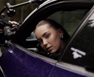 Співачка TAỸNA презентувала новий сингл «вірити. любити» та відео зняте в Карпатах