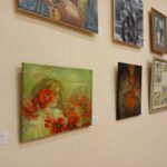 “Світло жінки”: у Києві відбулася благодійна мистецька подія про силу, ніжність і незламність українки