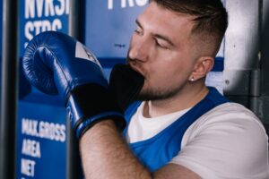 VOLODIN представив «КУПІДОН-СТАЖЕР» - музичну алегорію на кохання, що не стало взаємним