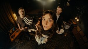 VICTORIA NIRO презентує новий хіт «Ало, це хто» та оголошує всеукраїнський тур