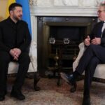 Зеленський повідомив про розмову зі Стармером: «стараємось активізувати змістовну дипломатію»