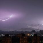Поліція повідомляє про сімох постраждалих через удар блискавки на Волині, з них 4 дітей