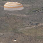 Екіпаж NASA і «Роскосмосу» повернувся на Землю після восьми місяців на МКС