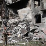 У Дружківці на Донеччині авіабомба РФ влучила в будинок: три людини загинули