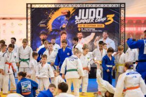 Чемпіон світу, дворазовий срібний призер чемпіонатів світу та лідер збірної Італії три дні тренували українських дітей на Judo Summer Camp