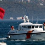 На узбережжі Туреччини сіло на мілину російське судно, пошкоджене атакою дронів
