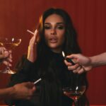 Від Балі до Cartier: Alina Feels випустила «Mon amie» про високі стандарти та чоловічу ініціативу