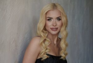 Інна Приступа презентує нову пісню «Доторкнутись» про кохання на відстані