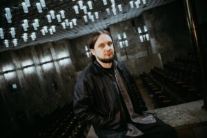 Alexjazz презентував EP «Поетика» та кліп на пісню «Тінь там тоне» за віршем Тичини